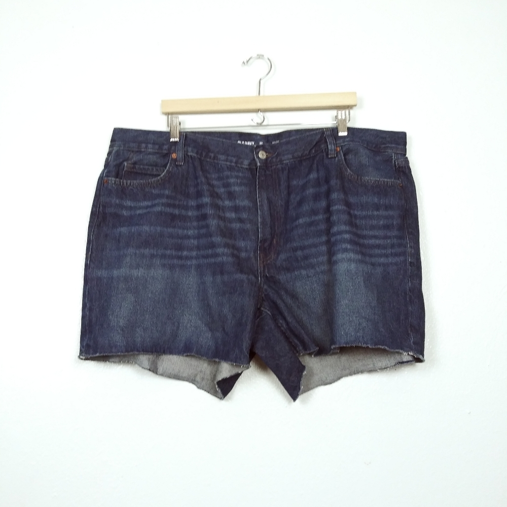 Old Navy High Rise Jean Shorts with Frayed Hem Size 20 Whiskering